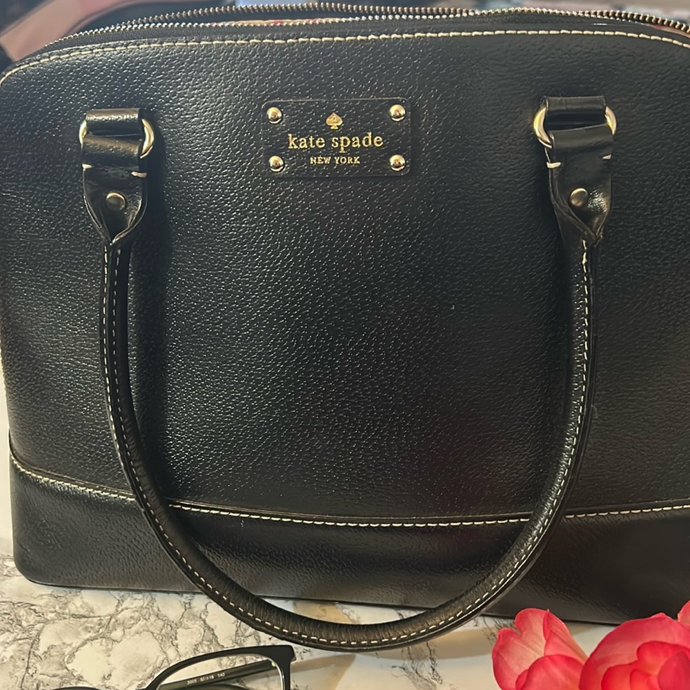 Kate Spade Black dome bag with Textured Finish black leather - Picture 14 of 14